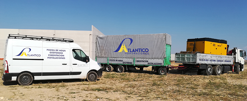 Furgoneta y camión de empresa